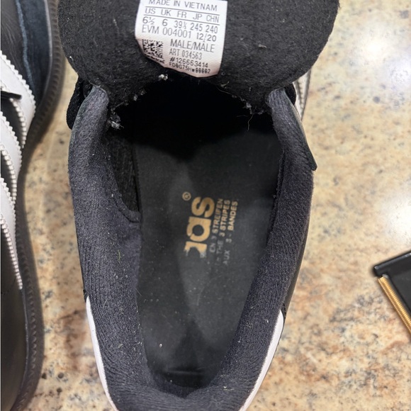 Adidas Samba Black White Sneakers Long Tongue With Red Writing Mens 6.5 - Picture 15 of 16